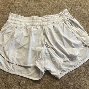 Lululemon Tracker Short IV *2-way Stretch 4 inch